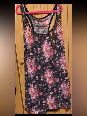 FLORAL LACE RACER BACK TOP